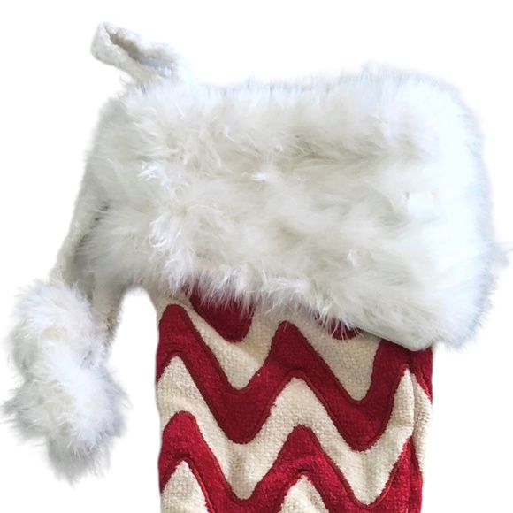Bombay Kids Christmas Stocking Red and White with White Fur trim - Picture 2 of 5